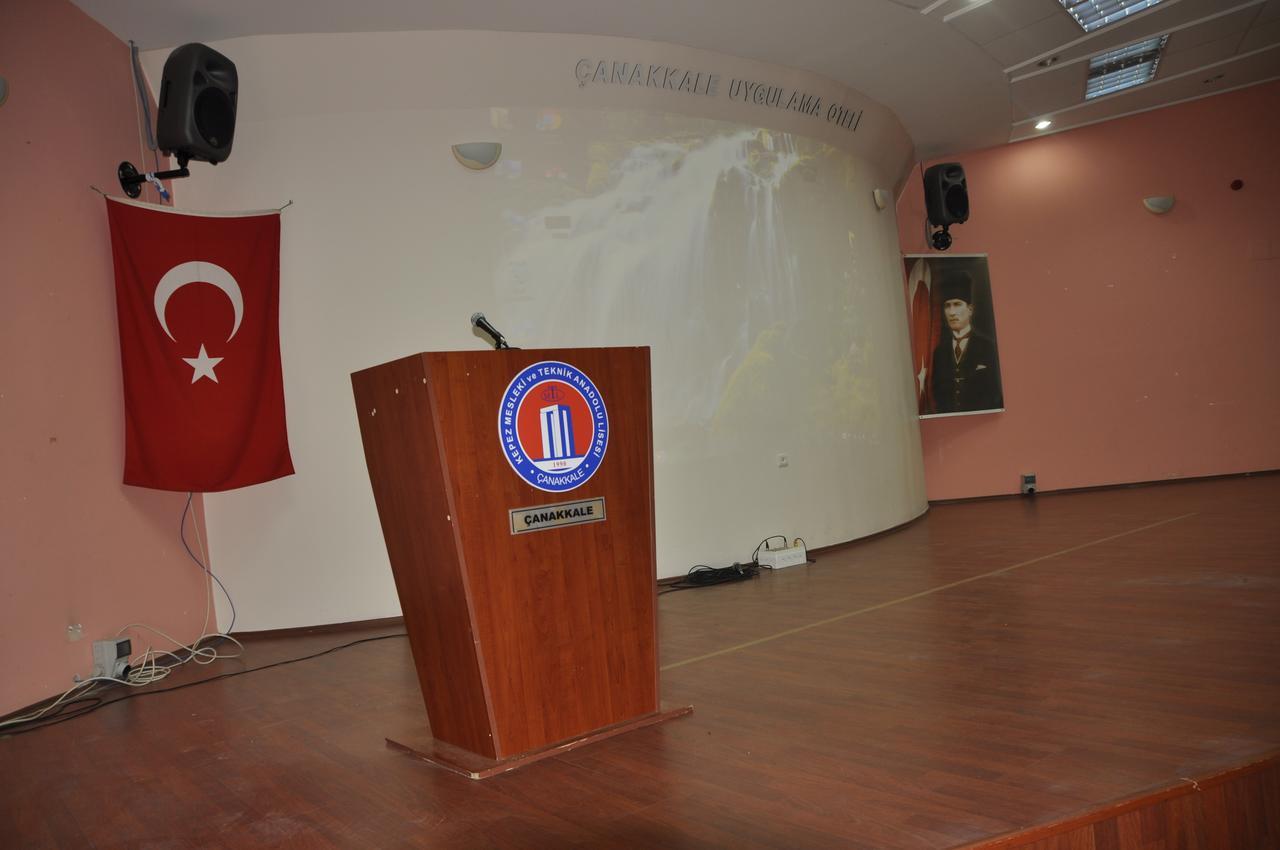 Canakkale Uygulama Oteli̇ Exteriér fotografie